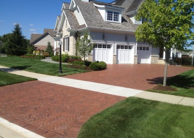 Paver Driveway w/ Sidewalk